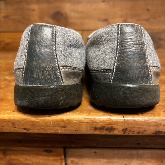 Chacos Gray Felt Shoes Men's Size 11 - Picture 5 of 7